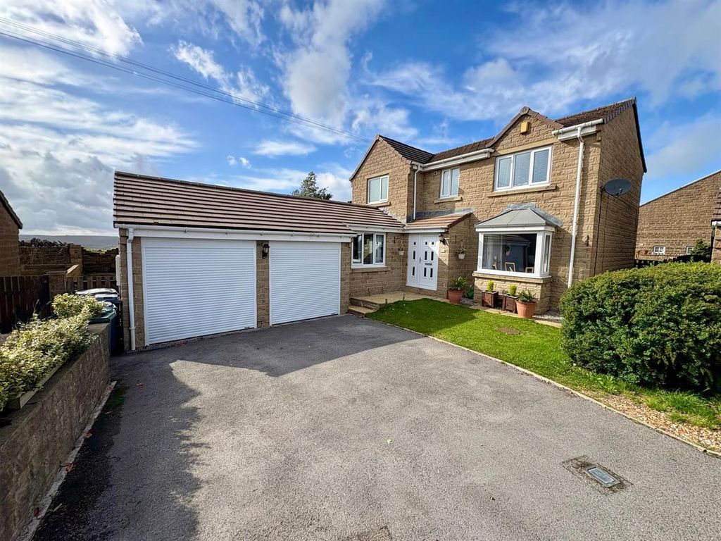 Property photo 1 of 37
