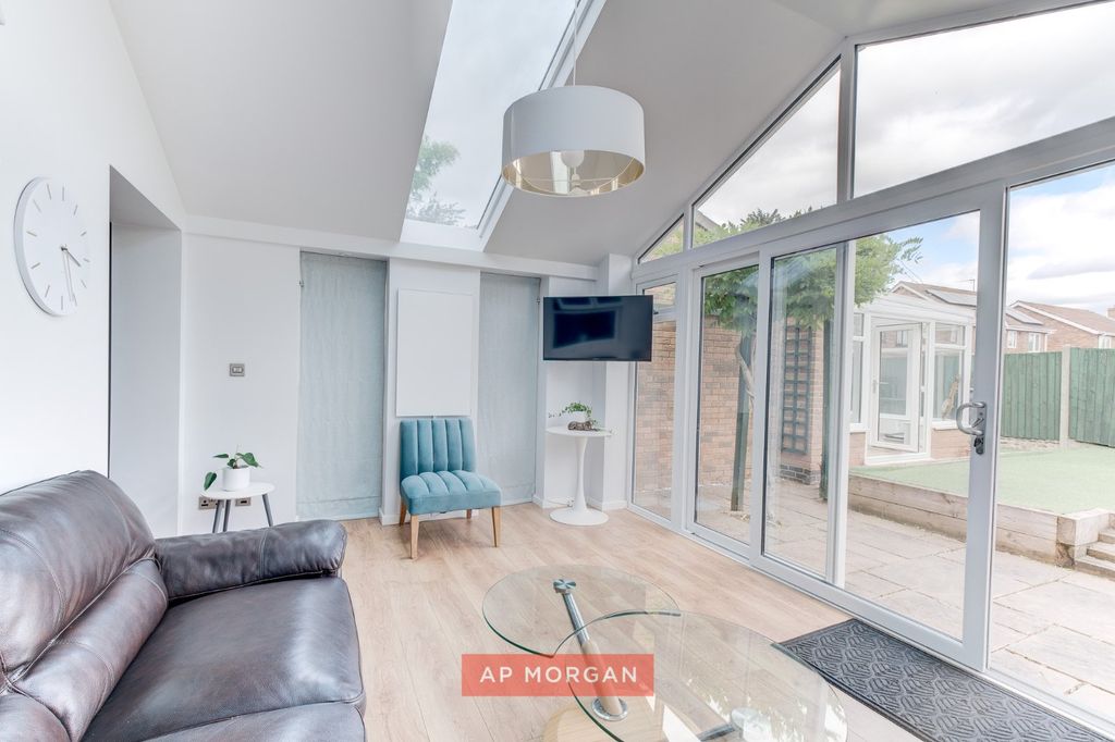 Property photo 3 of 17 Picture No. 07