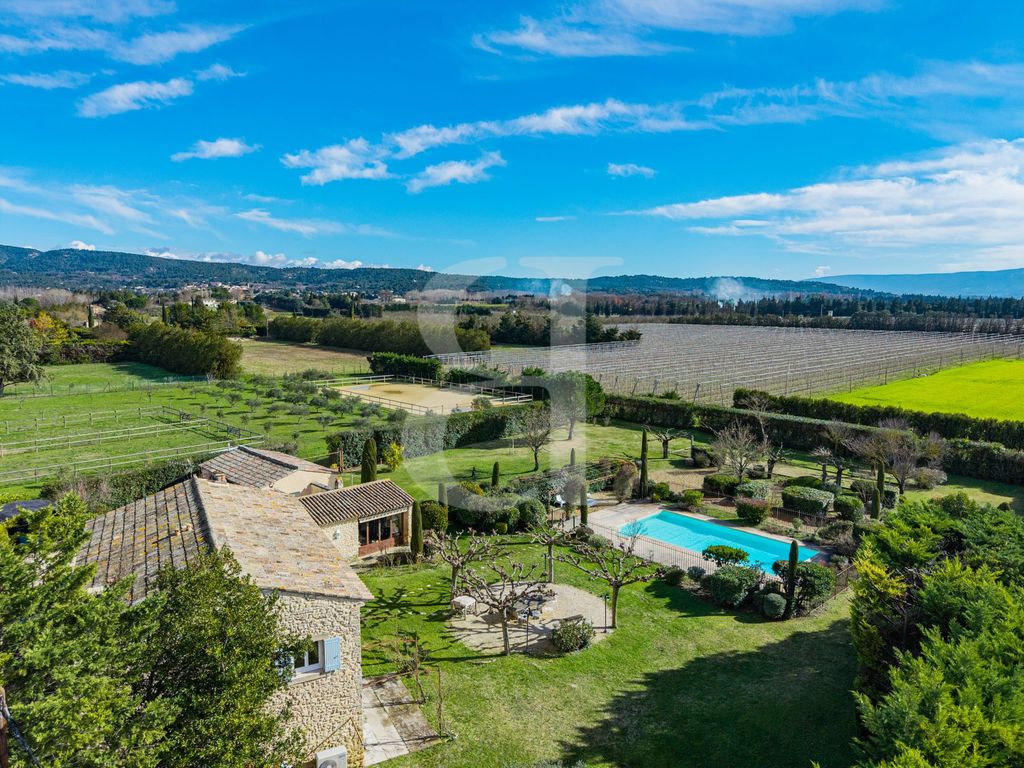 Property photo 2 of 32