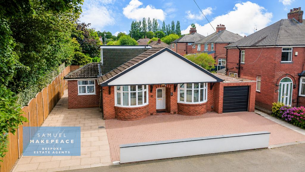 Property photo 1 of 28 Modern Four Bedroom Detached Bungalow With Stunning Open-Plan Living Space