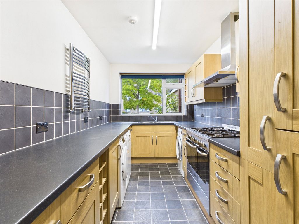 Property photo 2 of 14 Picture No. 02