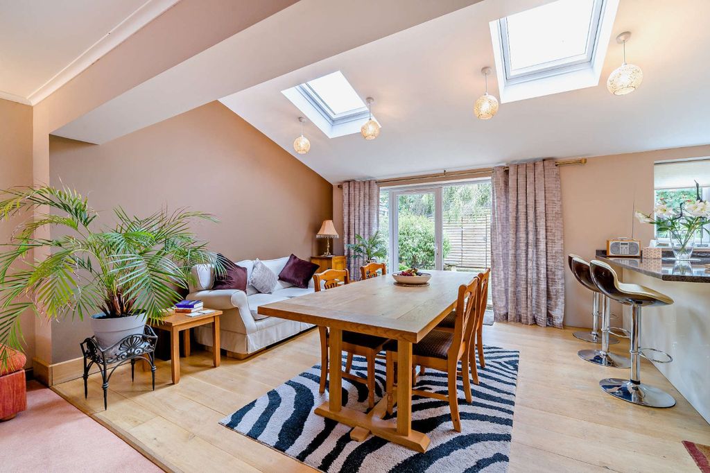Property photo 3 of 13 Picture No. 04