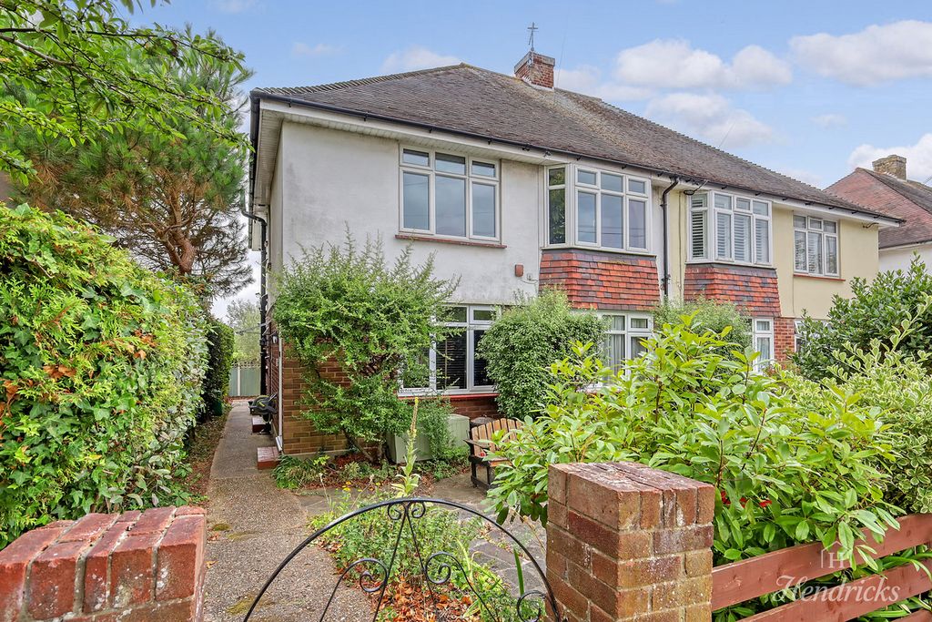 Property photo 1 of 15