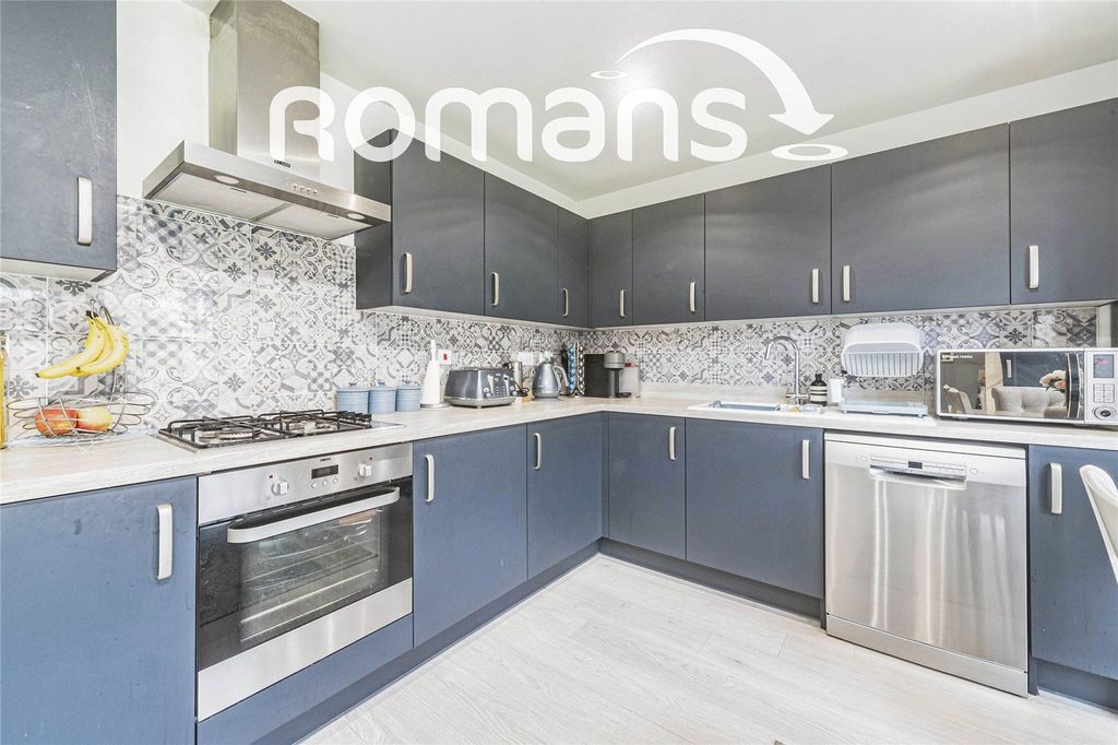 Property photo 2 of 17 Picture No. 03