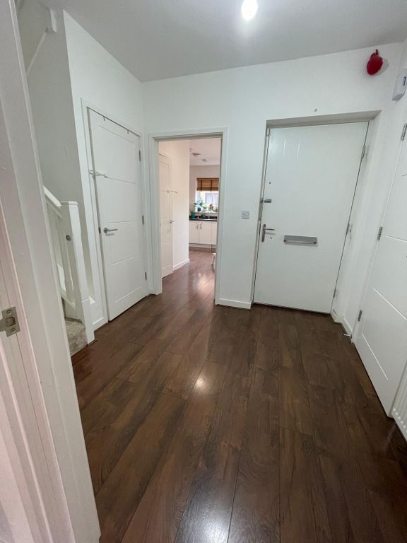 Property photo 3 of 13 Gallery