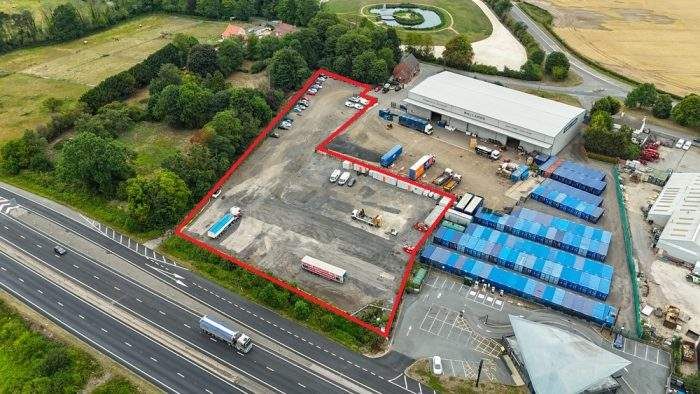 Property photo 1 of 3