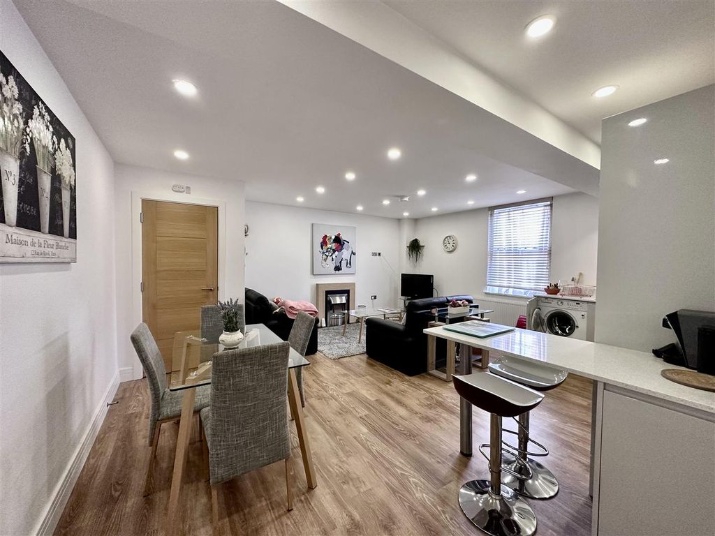 Property photo 2 of 15 Unnamed (14).Jpg