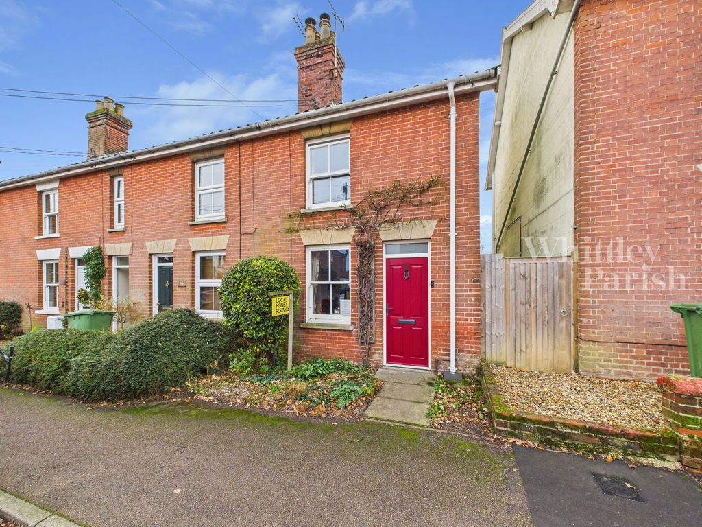 Property photo 1 of 17