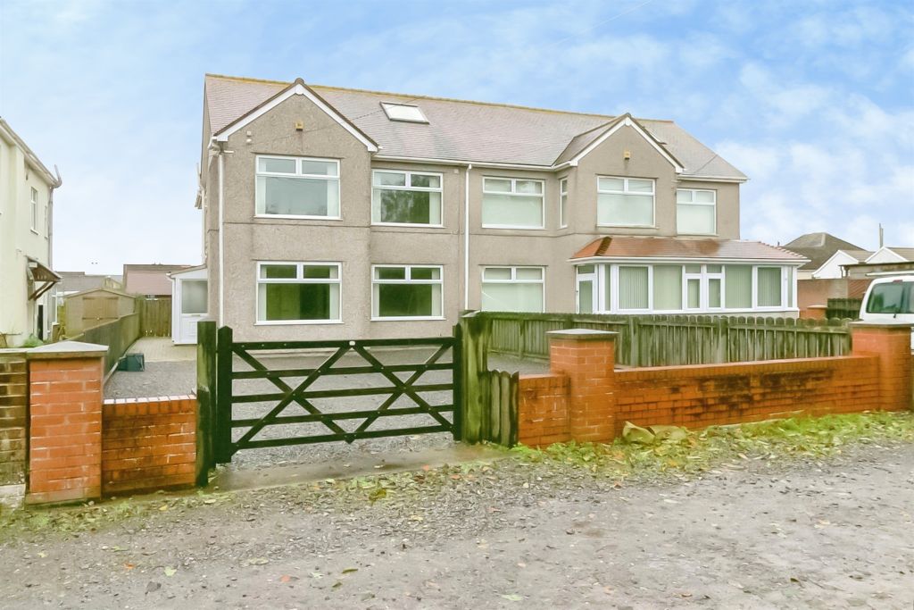 Property photo 1 of 31