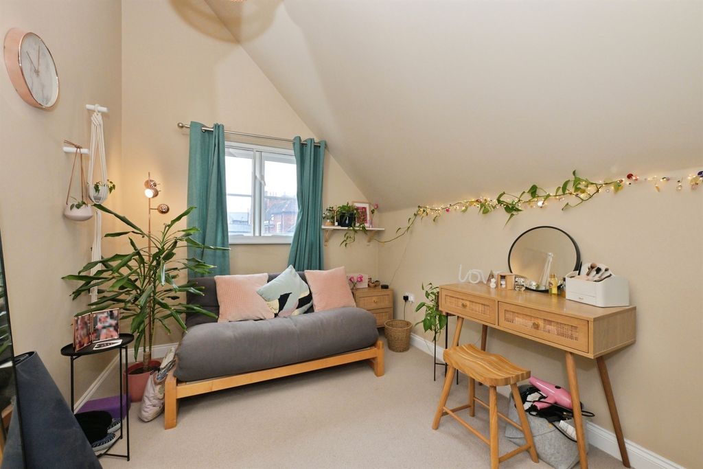 Additional image 14 of 3 bed semi-detached house for saleSt. Andrew Street, Hertford SG14