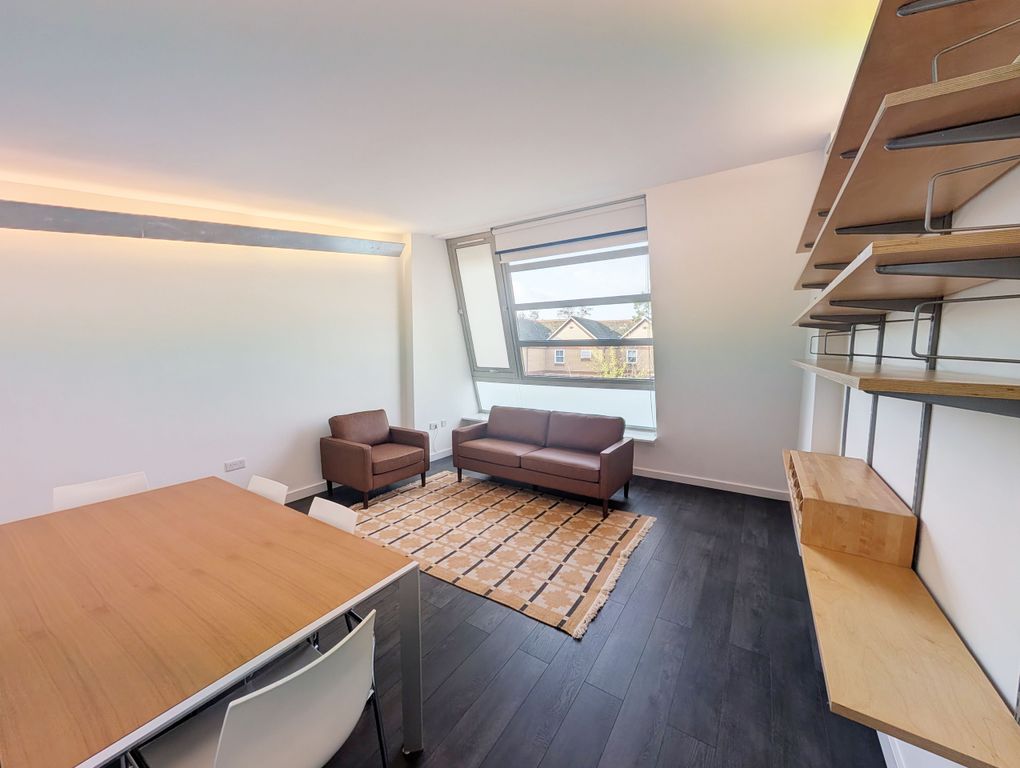 Property photo 2 of 7 Pxl_20260223_105648124