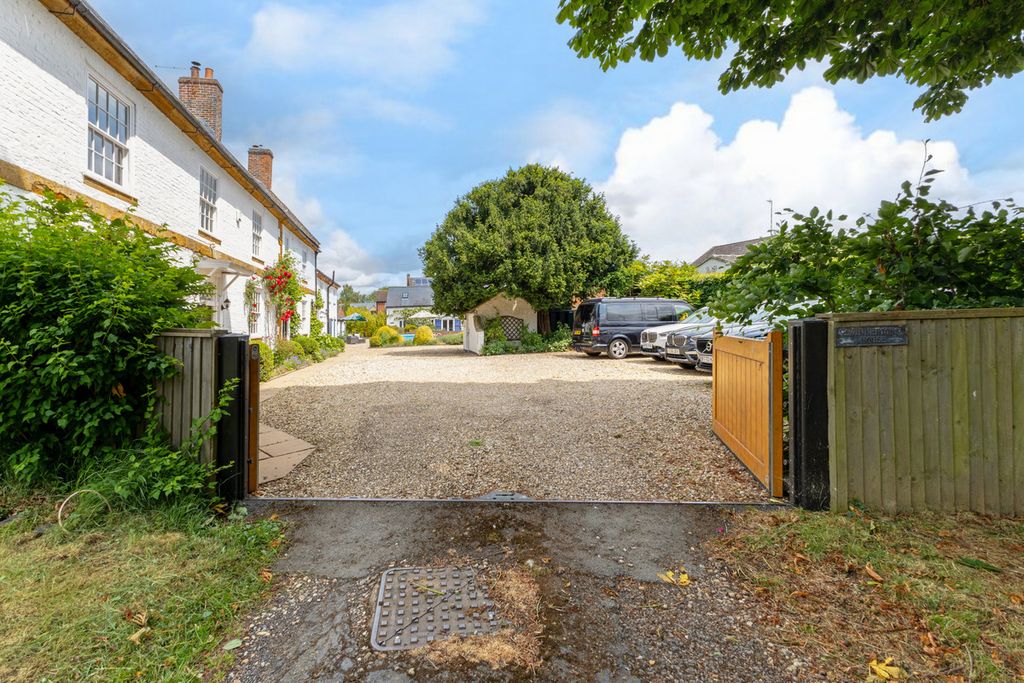 Additional image 23 of 5 bed detached house for sale9 Swinnertons Lane, Yelvertoft, Northampton Northamptonshire NN6