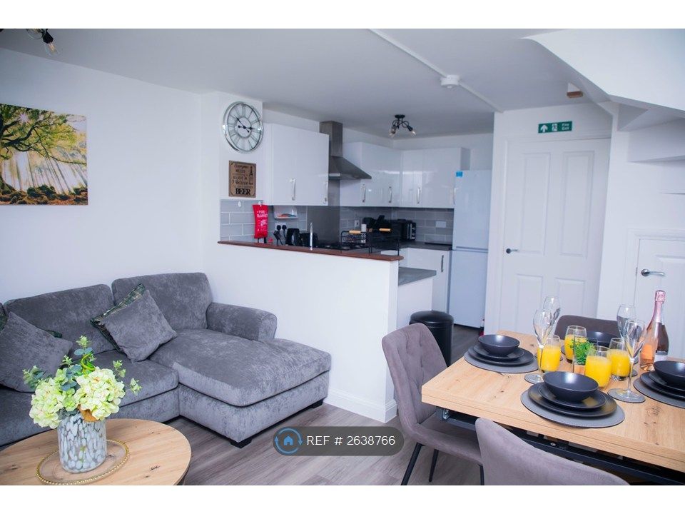 Property photo 1 of 29 Open Plan Kitchen Living Area