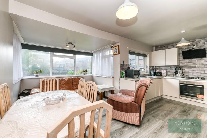 Property photo 3 of 20 Photo 14