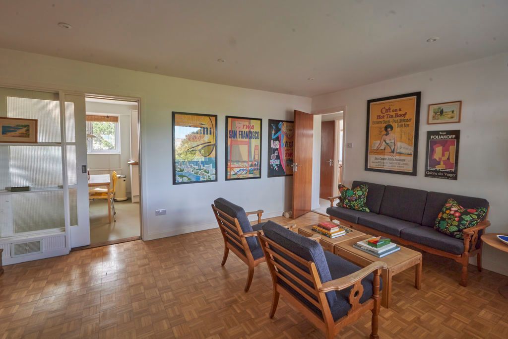 Property photo 1 of 16 Living Room