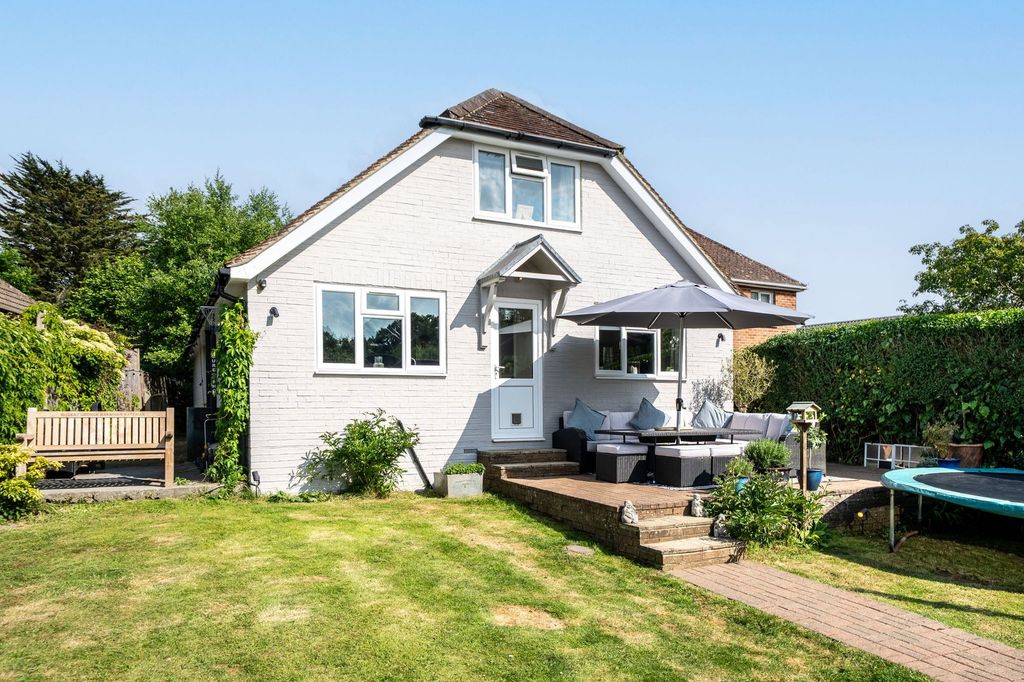 Property photo 1 of 21