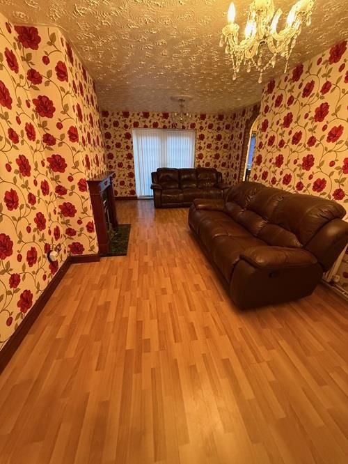 Property photo 3 of 15 Lounge 1 R.Jpg