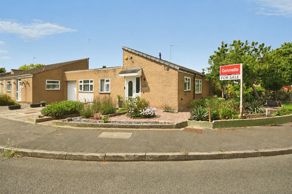 Property photo 1 of 13