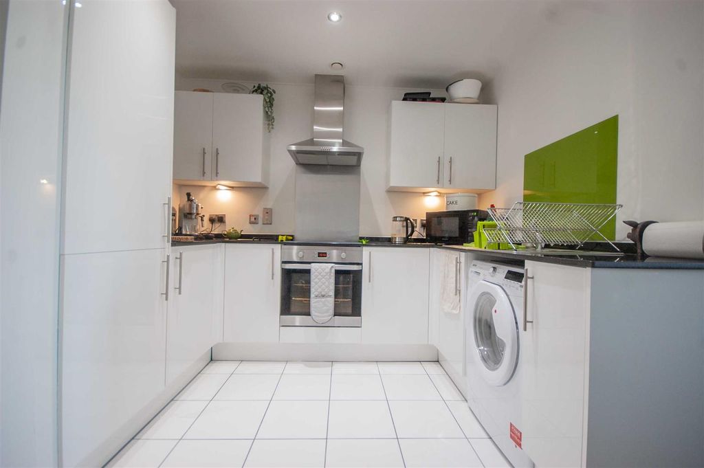 Property photo 3 of 14 K2.Jpg