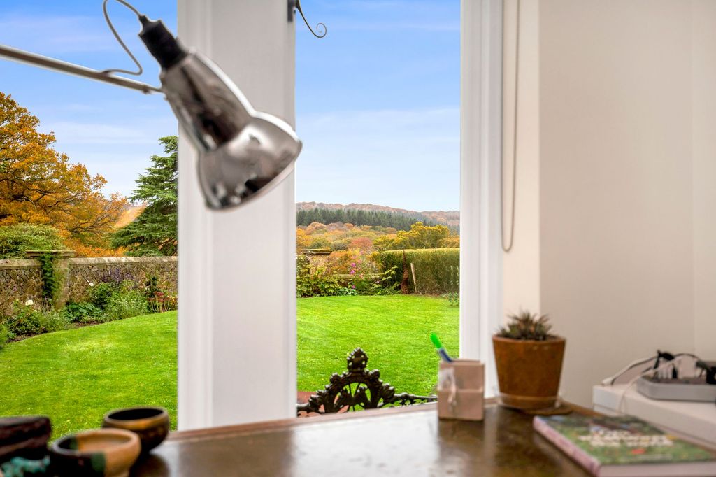 Property photo 2 of 25 View