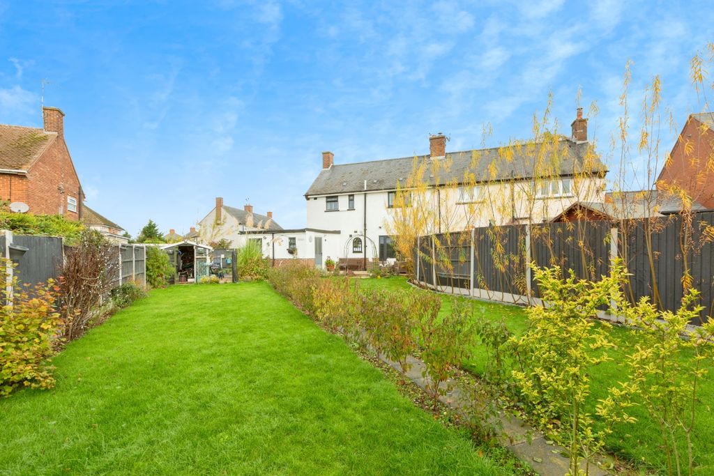 Property photo 3 of 19 Photo #3