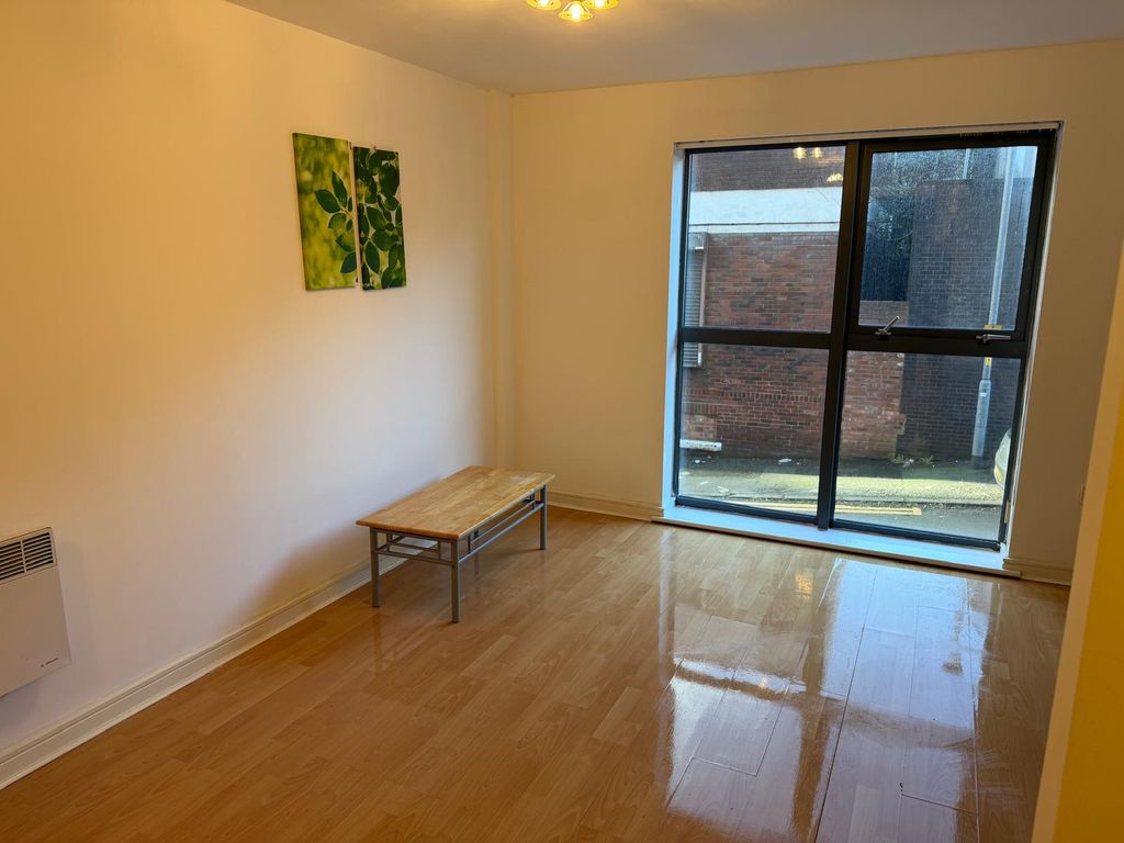 Property photo 2 of 6