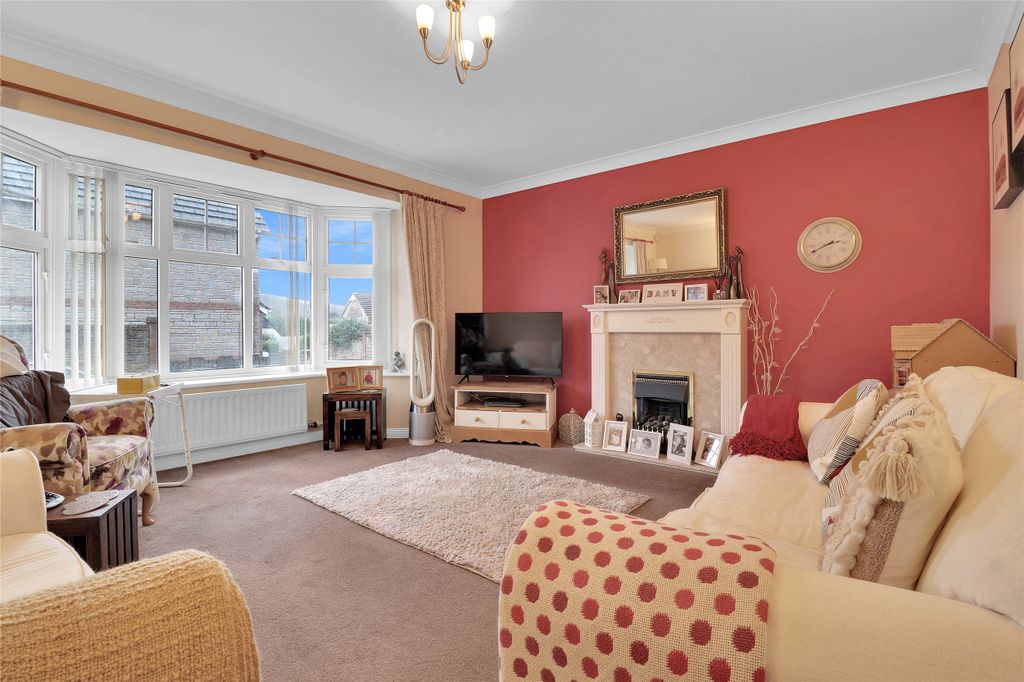 Property photo 2 of 10 Picture No. 22