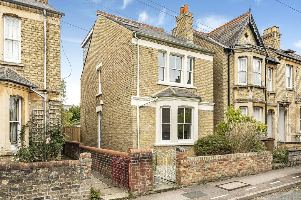 Property photo 1 of 17 Picture No. 19