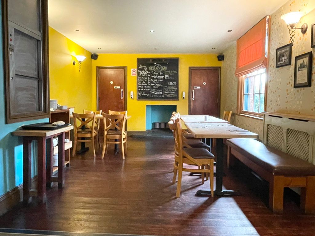 Property photo 2 of 20