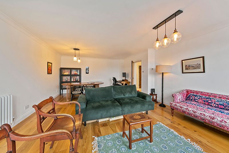 Property photo 3 of 19