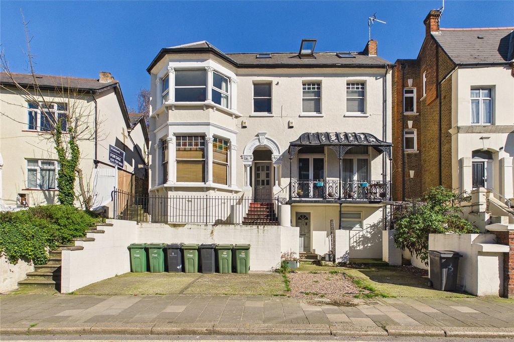 Property photo 1 of 11 Picture No. 05