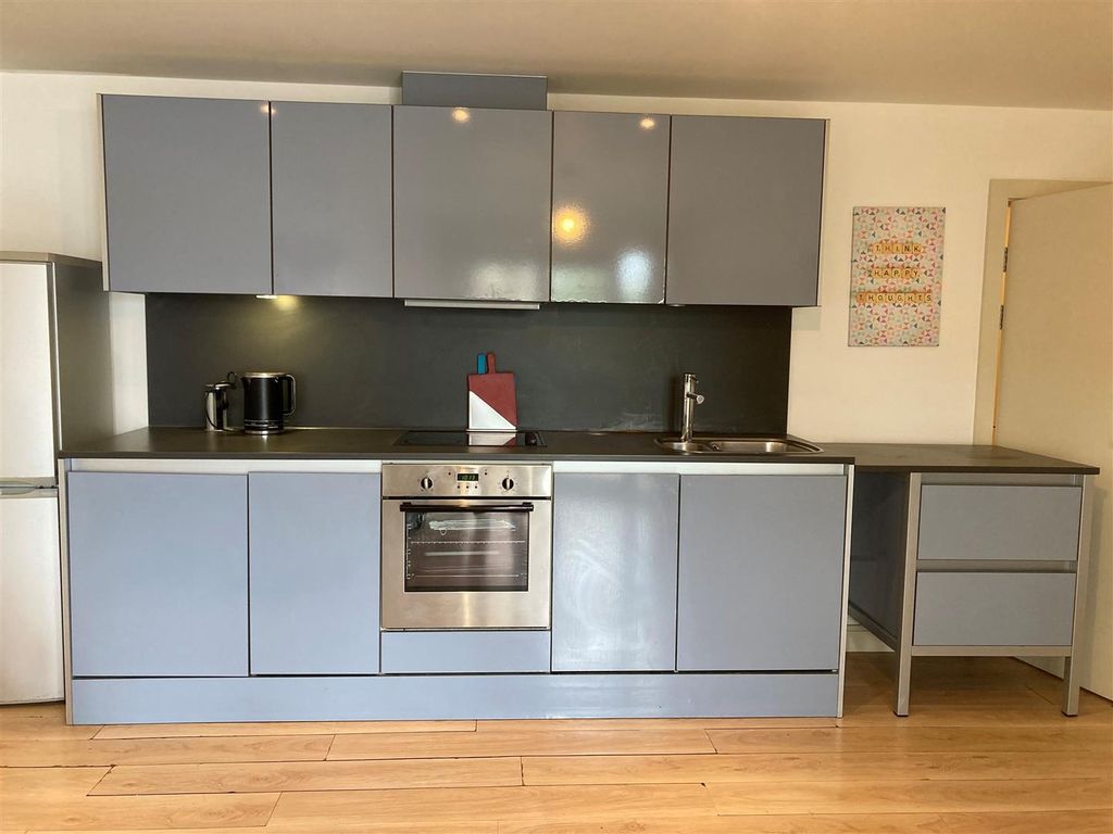 Property photo 2 of 14 Pic 8.Jpg