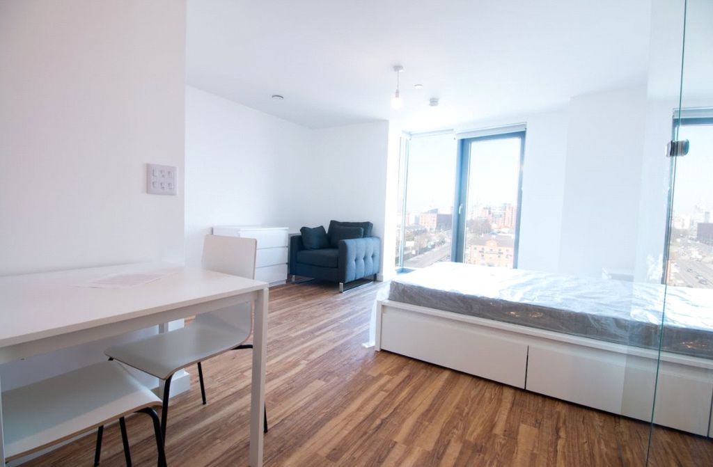 Property photo 1 of 4 Picture No. 04