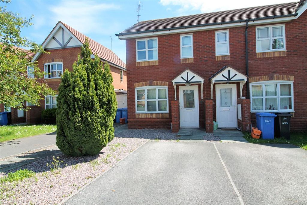 Property photo 1 of 8