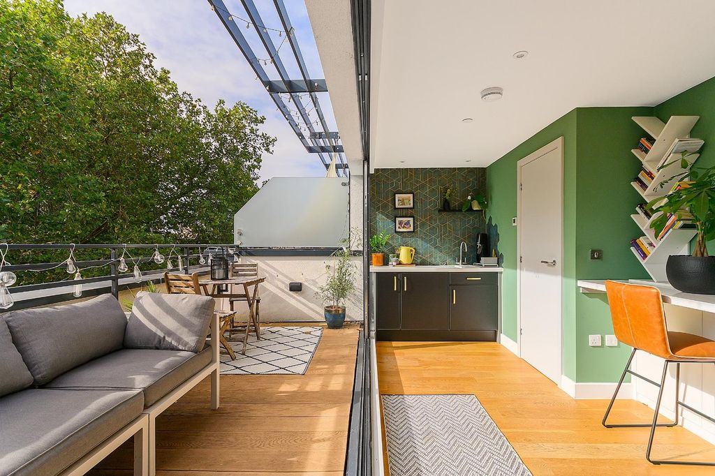 Property photo 1 of 60 0L9Tsv - Study B.Jpg