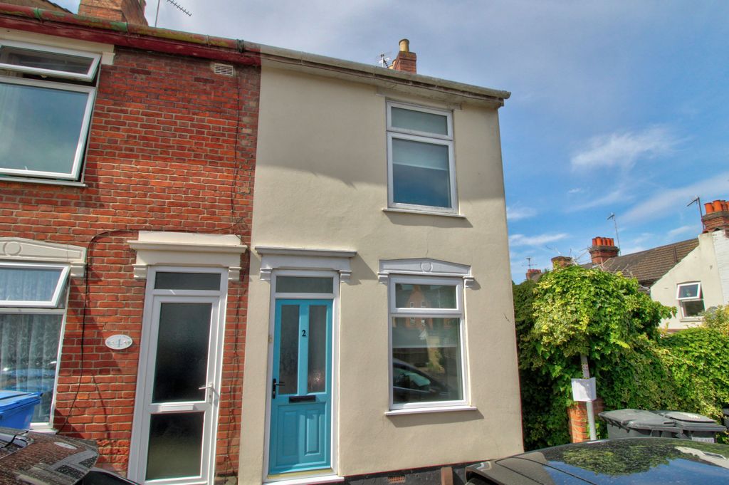 Property photo 1 of 12 Front
