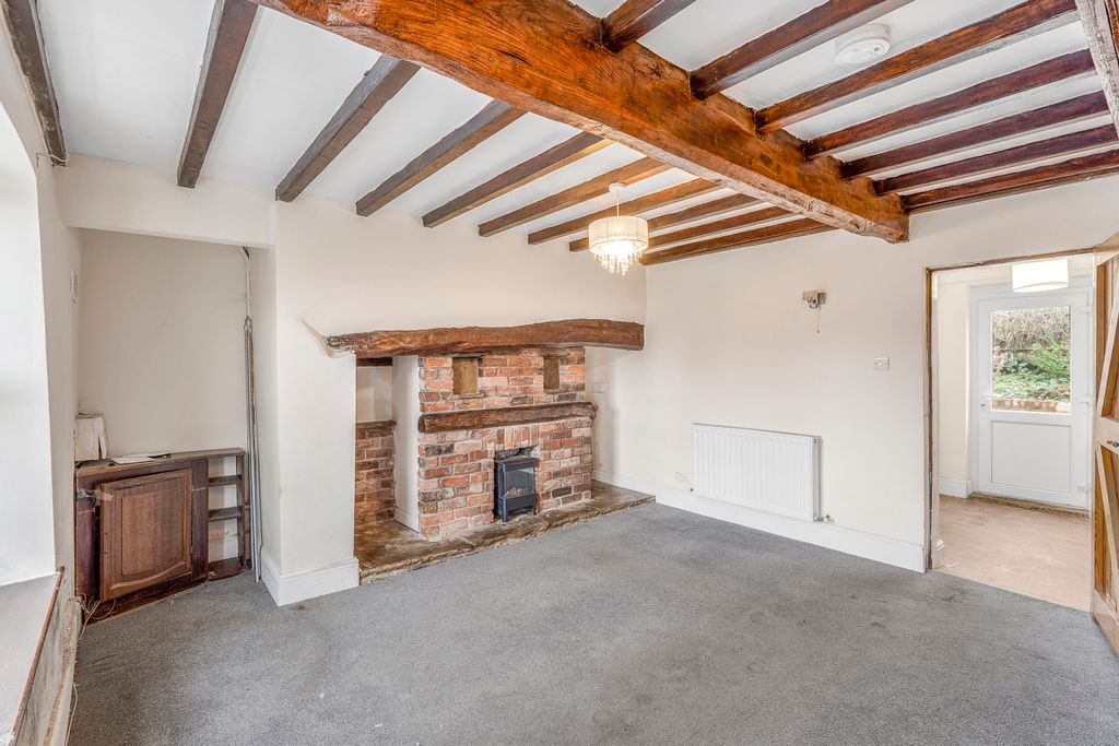 Property photo 2 of 10 Lounge