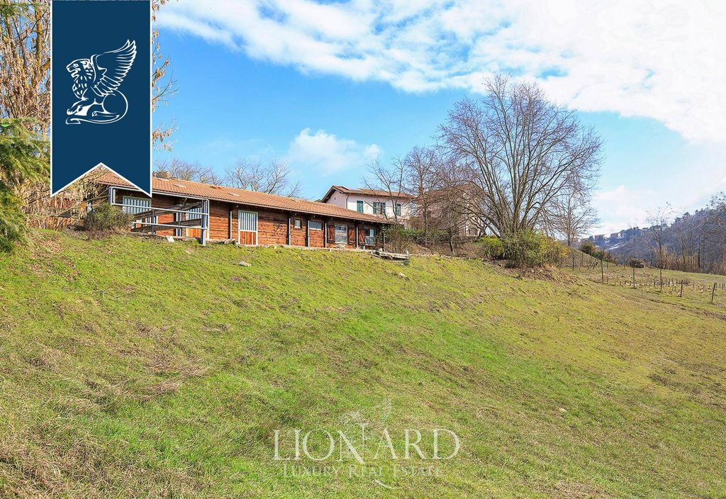 Property photo 1 of 37 Ref. 3770