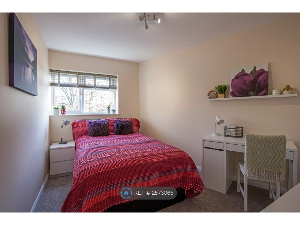 Property photo 3 of 11 Your Rear-Facing (1st Floor) Quiet Double