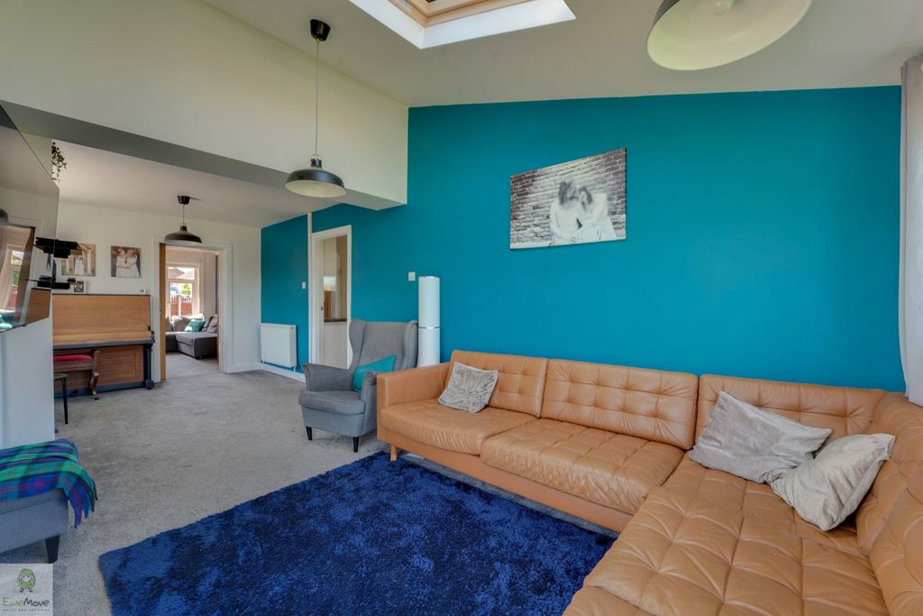 Property photo 2 of 15 Dsc02576-Dsc02580-2