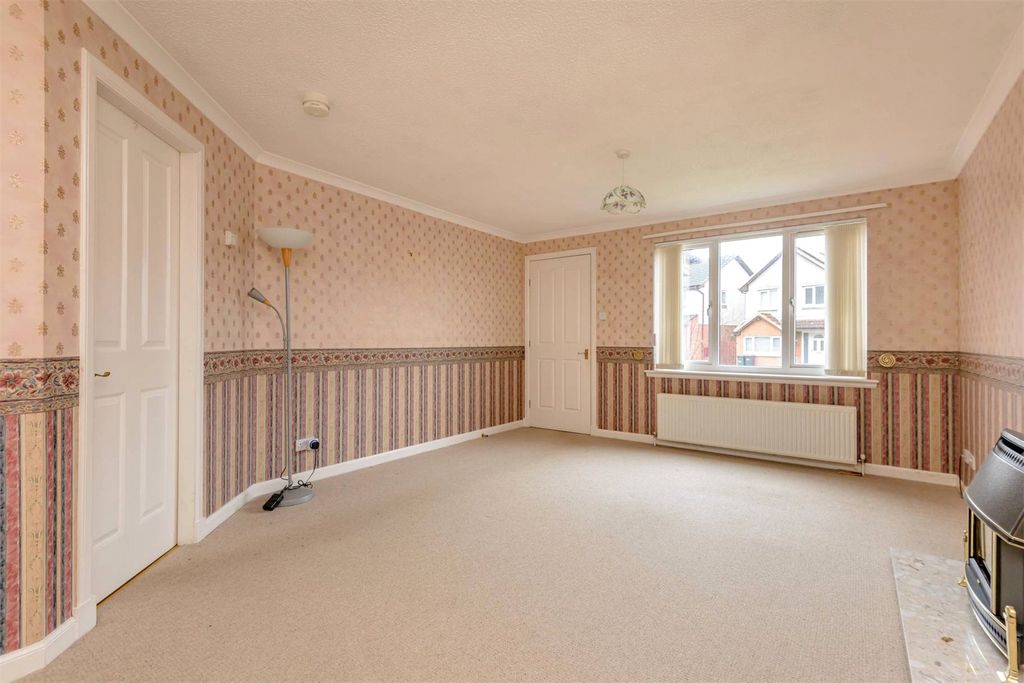 Property photo 2 of 20 Picture No. 36