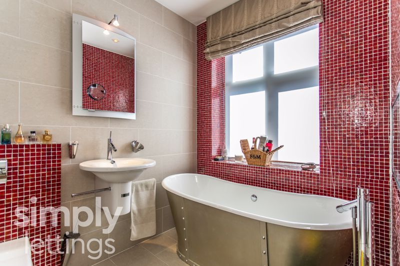 Additional image 31 of 8 bed property to rentPalmeira Avenue, Hove BN3