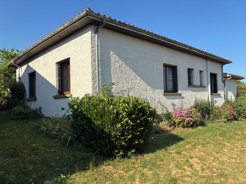 Property photo 2 of 14 60807091B