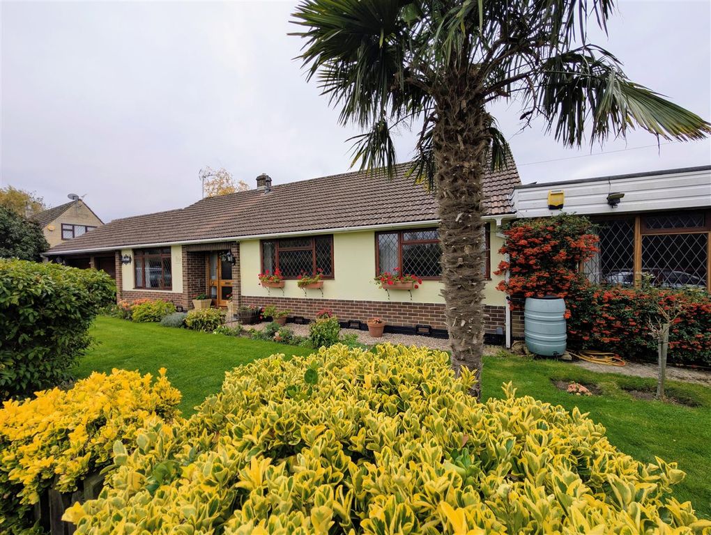 Property photo 1 of 21