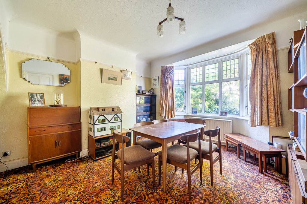 Property photo 3 of 21 Picture No. 06
