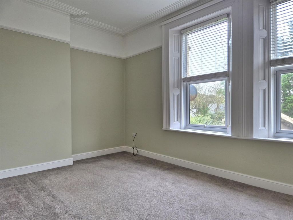 Property photo 2 of 9 20251014_122813_Resized.Jpg