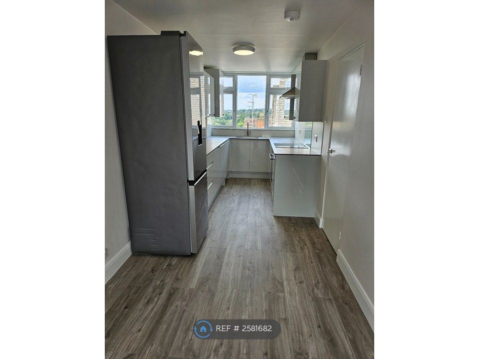 Property photo 1 of 12 Kitchen