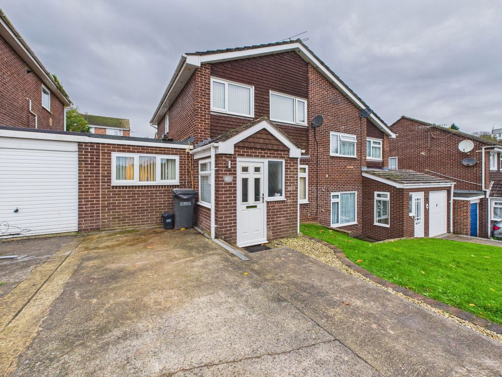 Property photo 1 of 30