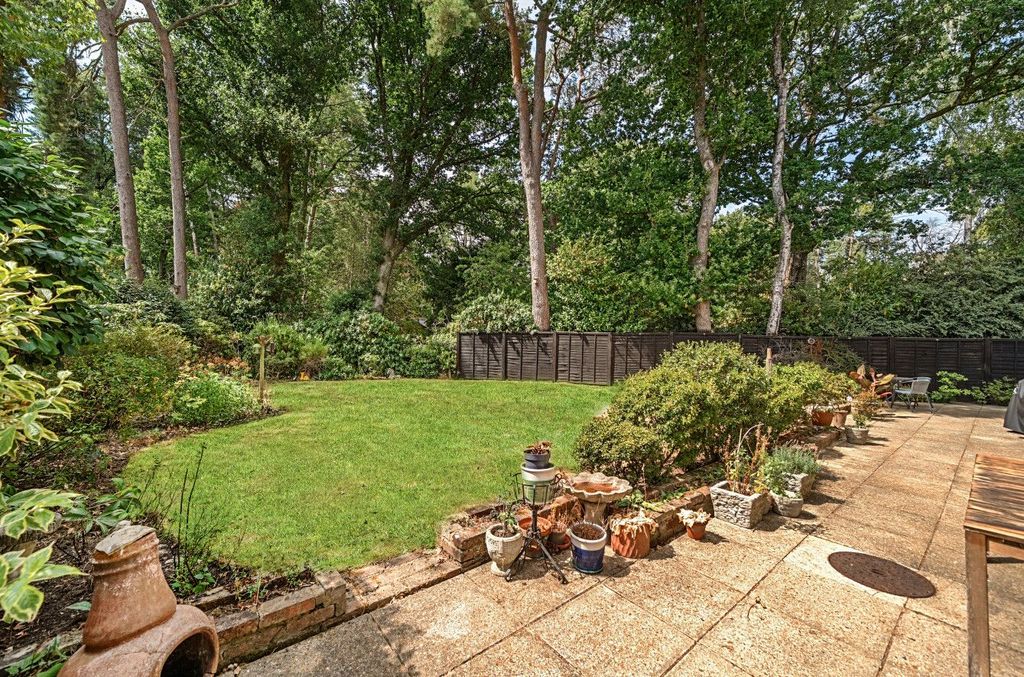 Property photo 3 of 21