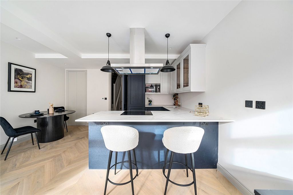 Property photo 3 of 12 Picture No. 07